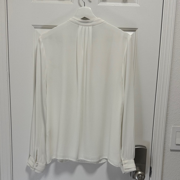White House Black Market Ivory Pleated Blouse - Picture 5 of 6